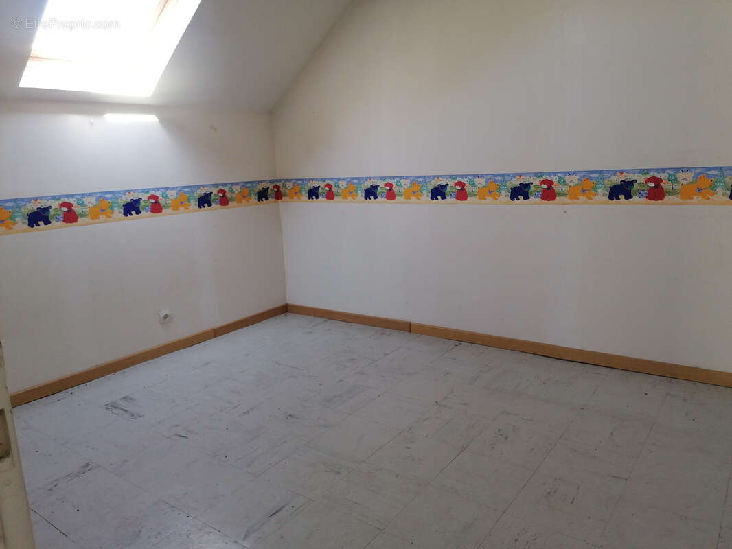 Maison à FOUGEROLLES