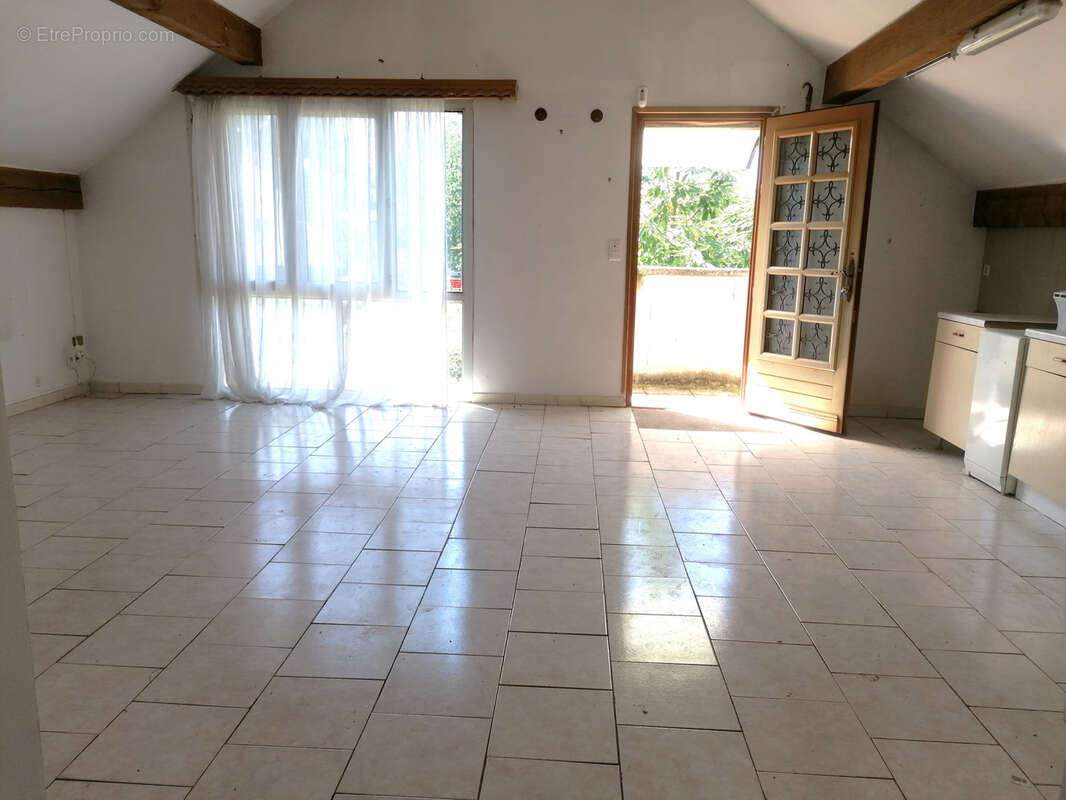 Maison à FOUGEROLLES