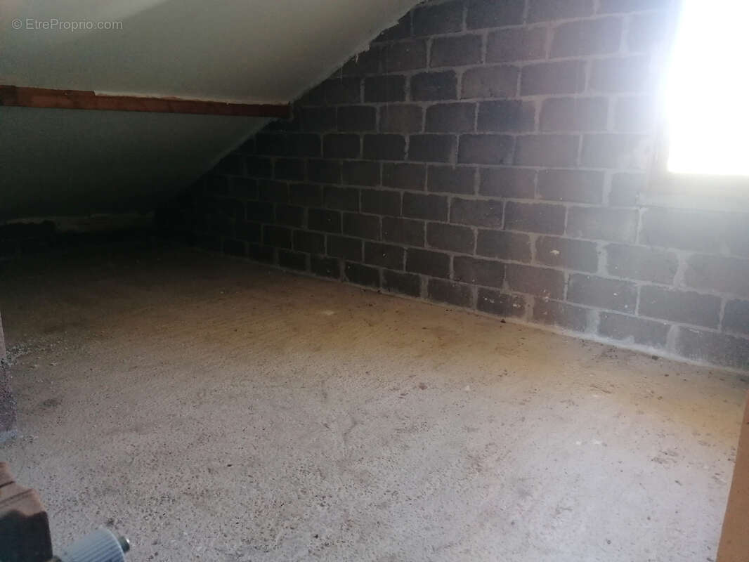 Maison à FOUGEROLLES