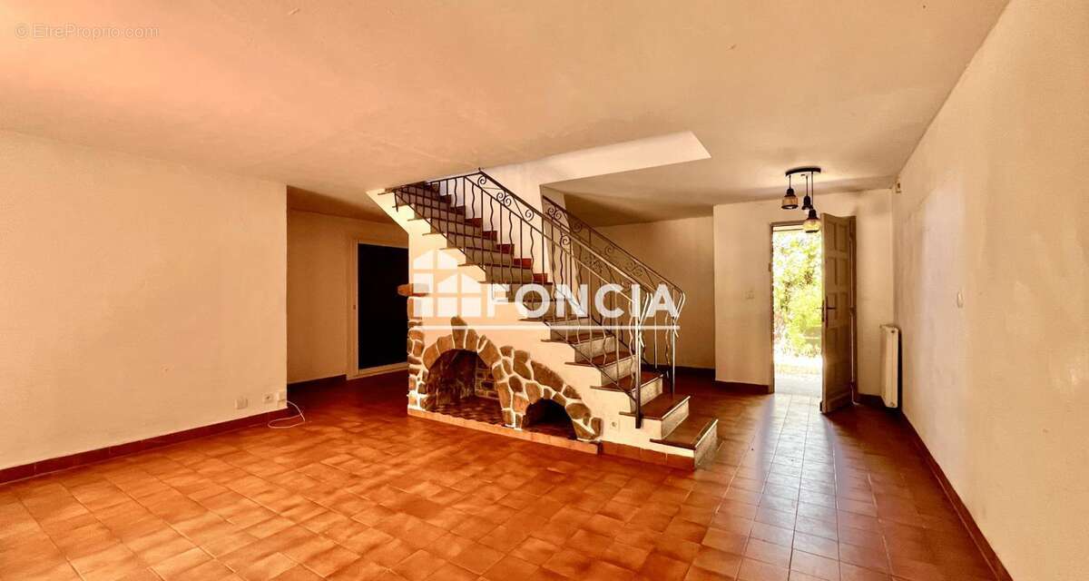 Maison à SAINT-MANDRIER-SUR-MER