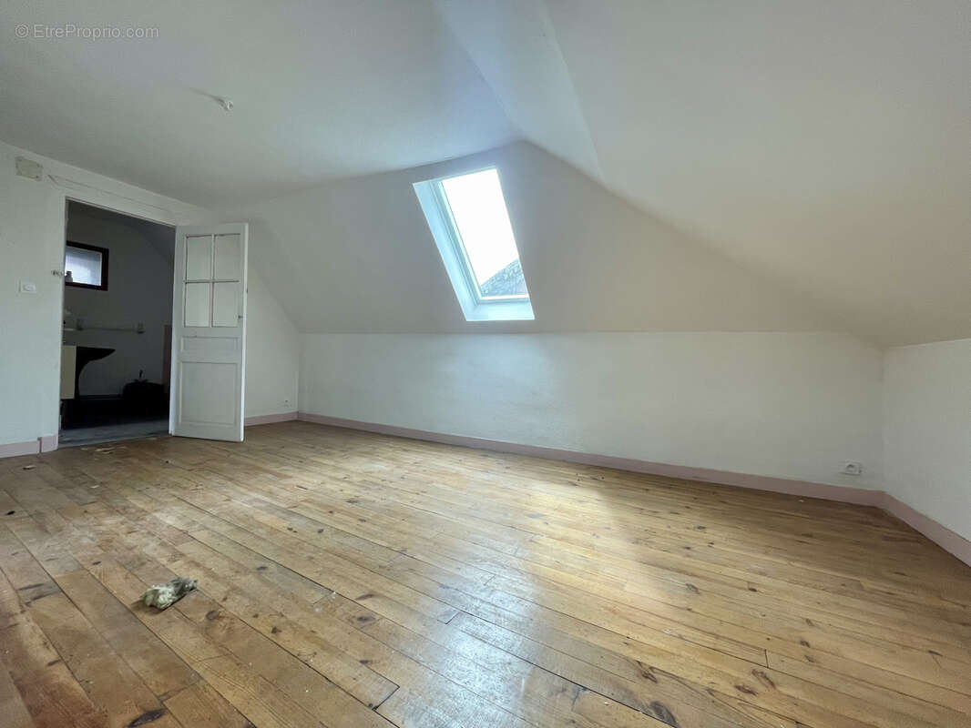 Appartement à VIC-EN-BIGORRE