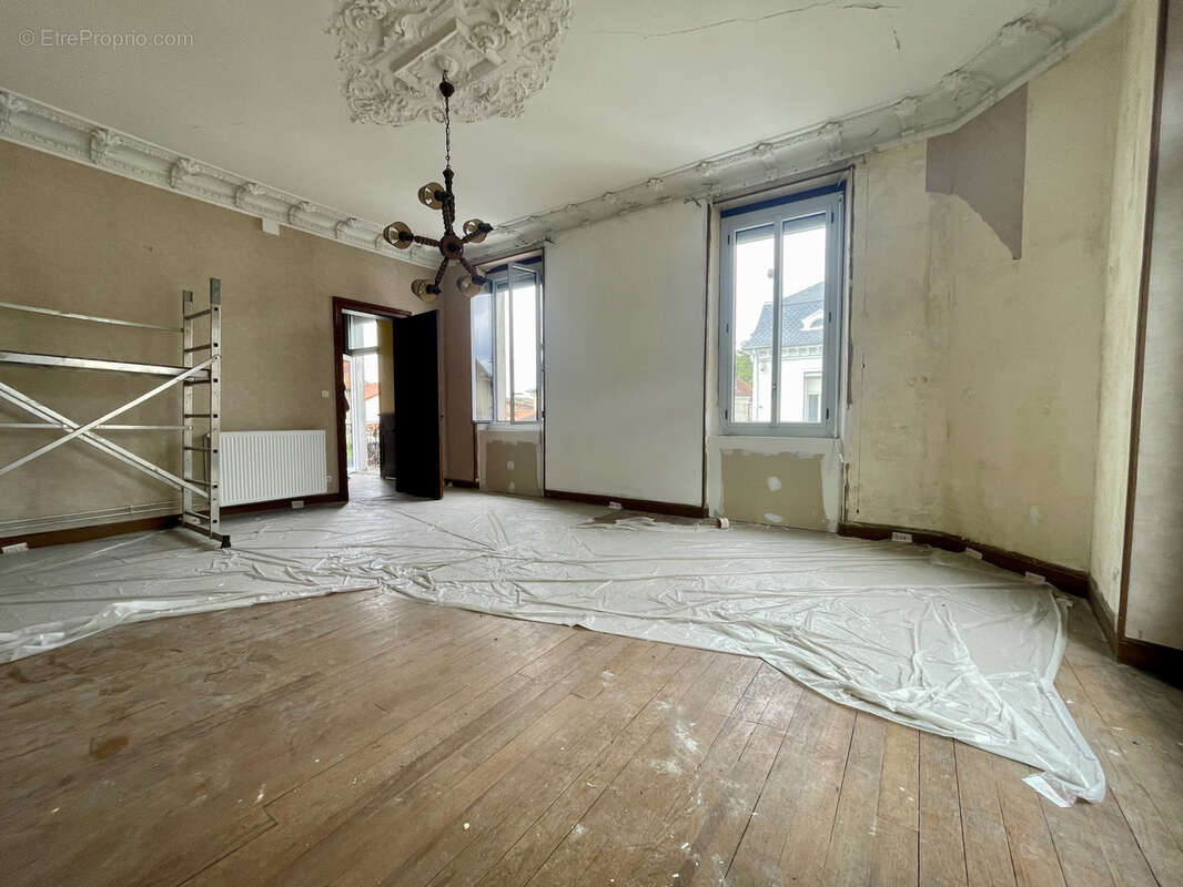 Appartement à VIC-EN-BIGORRE