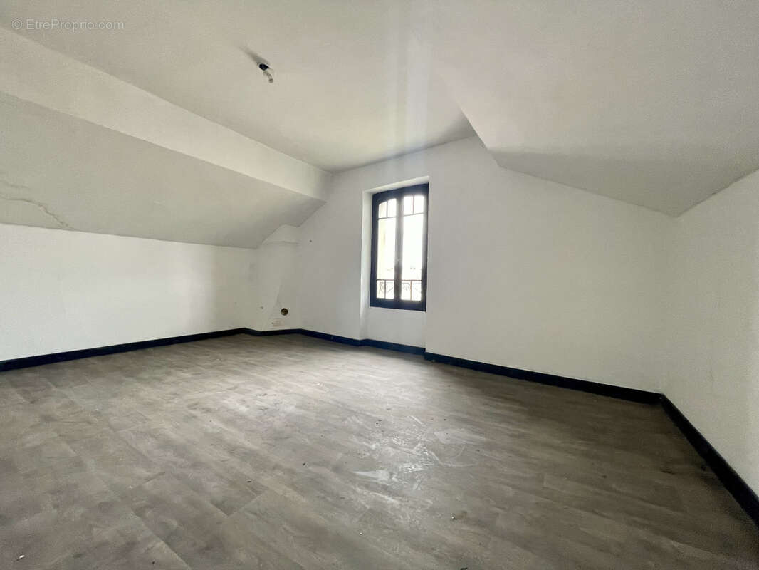 Appartement à VIC-EN-BIGORRE