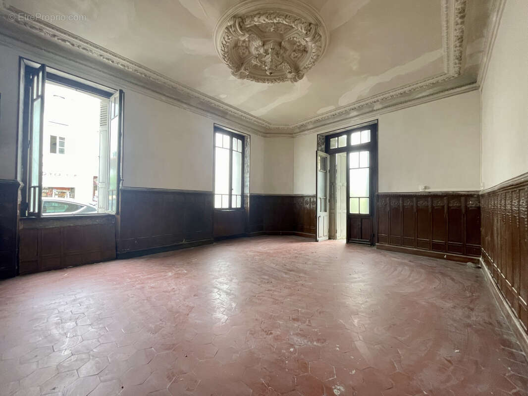 Appartement à VIC-EN-BIGORRE