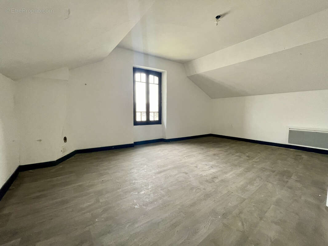 Appartement à VIC-EN-BIGORRE