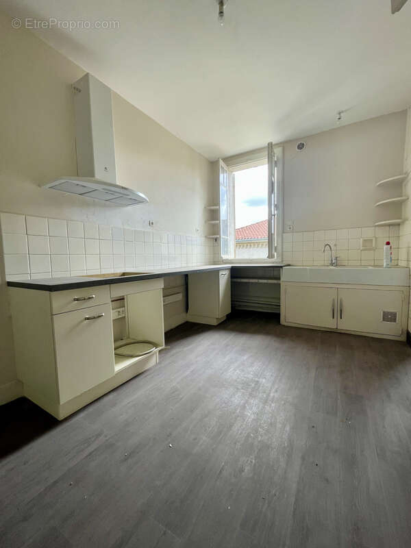 Appartement à VIC-EN-BIGORRE