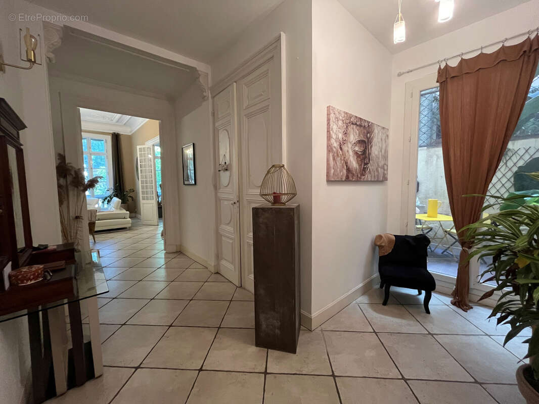 Appartement à NIMES