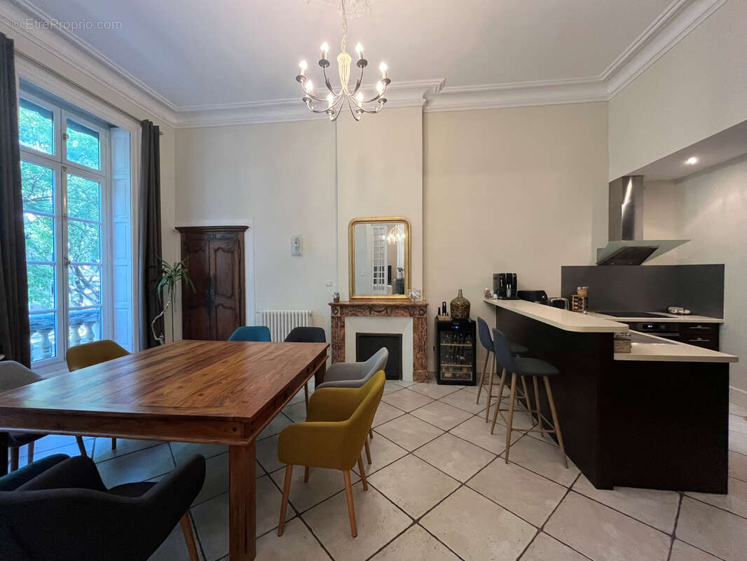 Appartement à NIMES