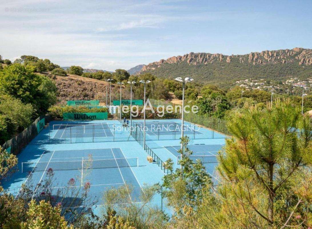 Appartement à SAINT-RAPHAEL