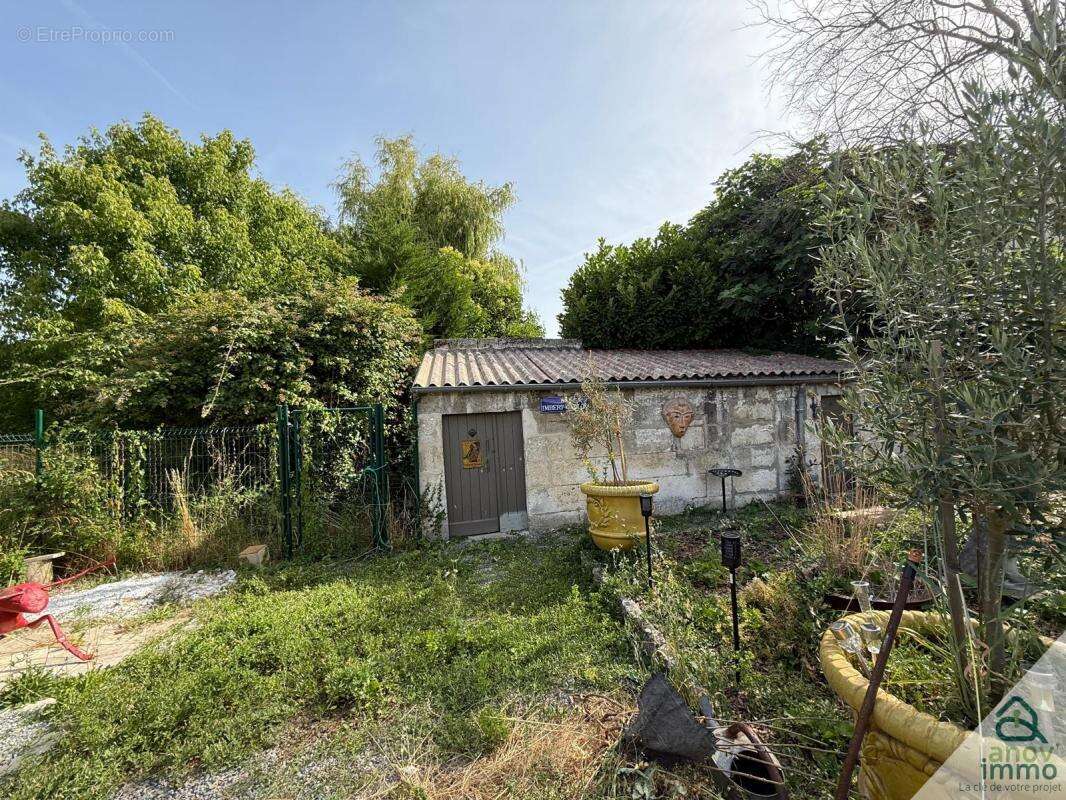 Maison à GOND-PONTOUVRE