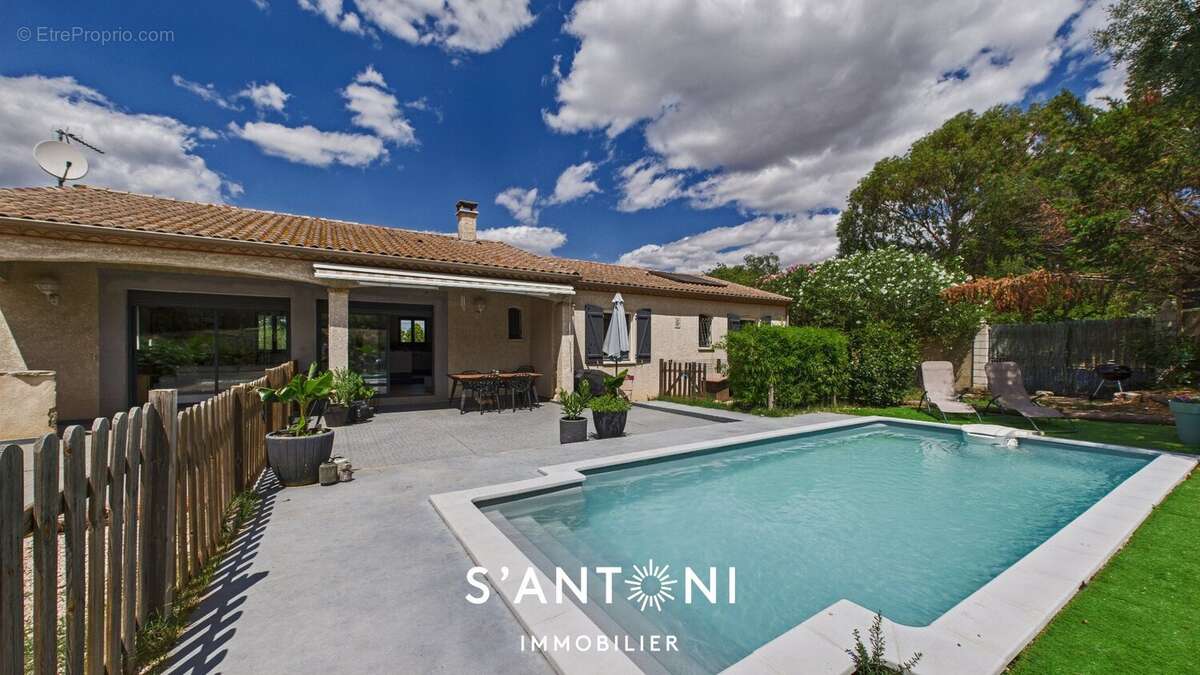 Maison à SAINT-THIBERY