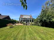 Maison à FRESNOY-EN-THELLE