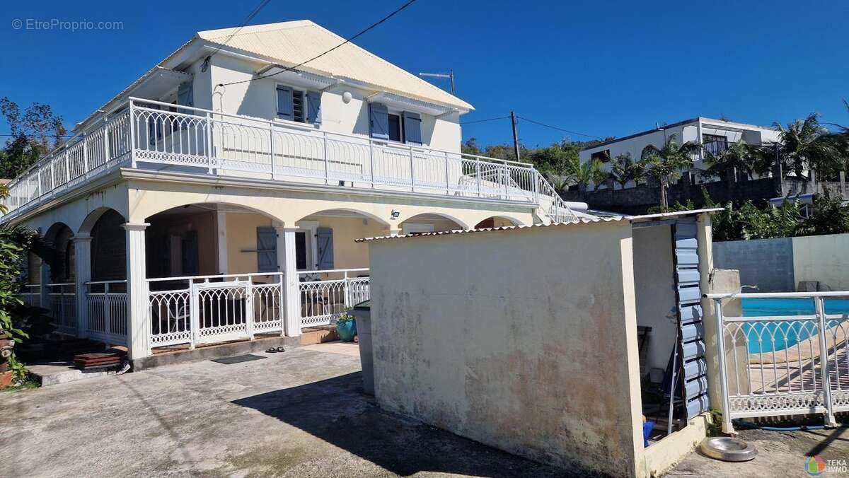 Maison à SAINT-BENOIT