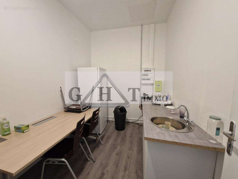 Commerce à TREMBLAY-EN-FRANCE