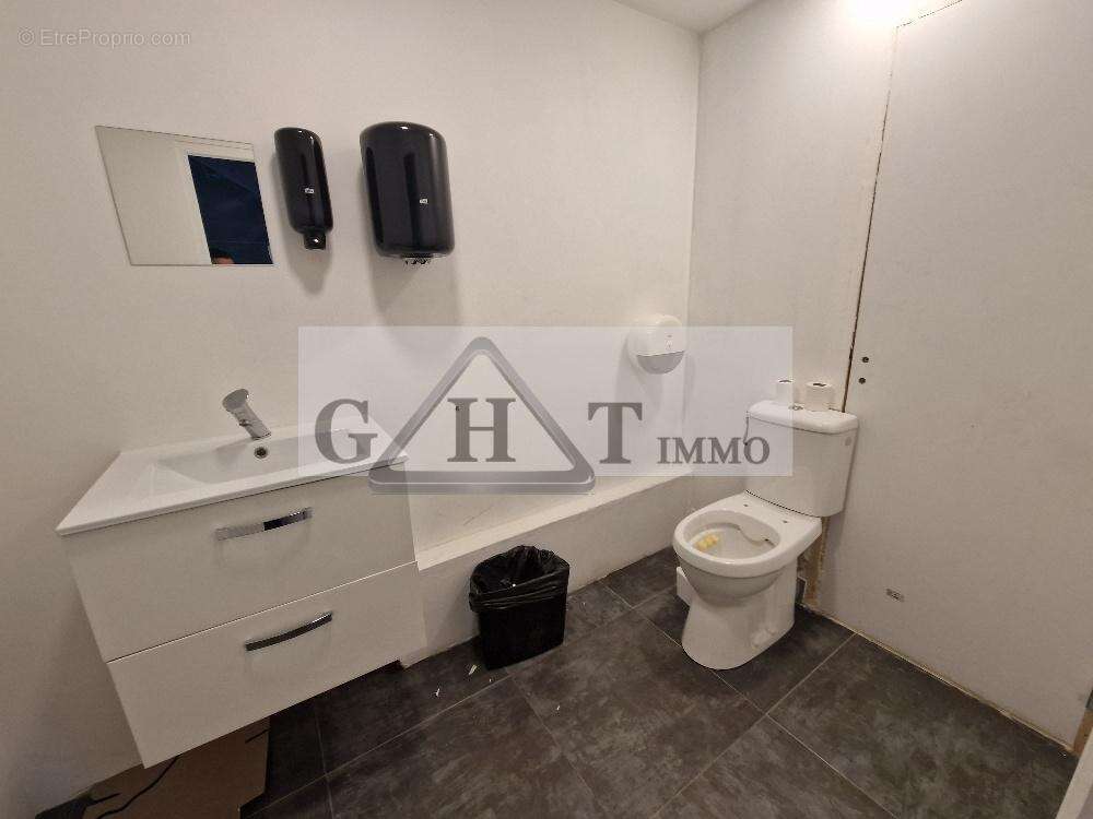 Commerce à TREMBLAY-EN-FRANCE