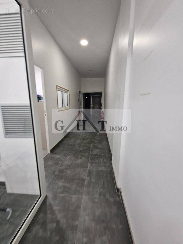 Commerce à TREMBLAY-EN-FRANCE