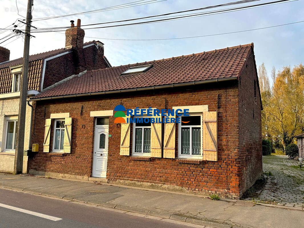 Maison à QUESNOY-SUR-DEULE