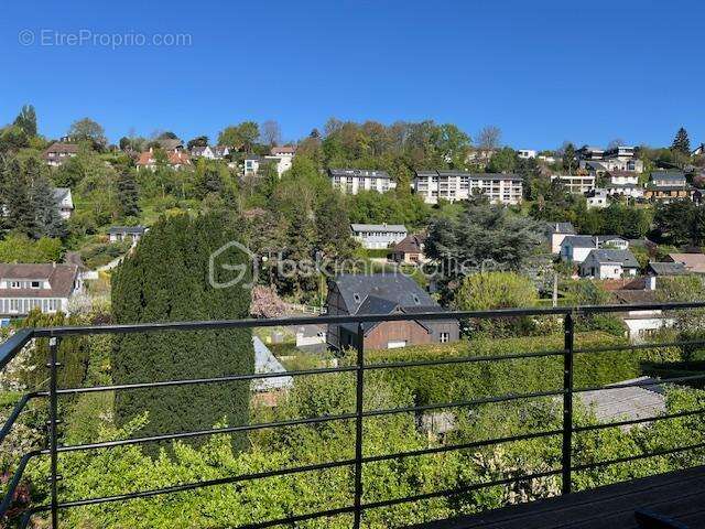 Maison à BOIS-GUILLAUME