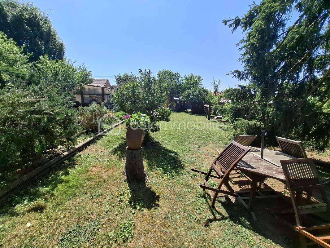 Maison à AIX-EN-OTHE