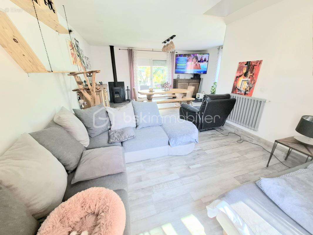 Maison à AIX-EN-OTHE