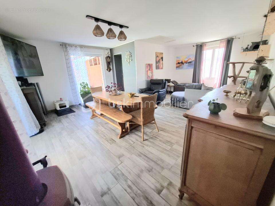 Maison à AIX-EN-OTHE