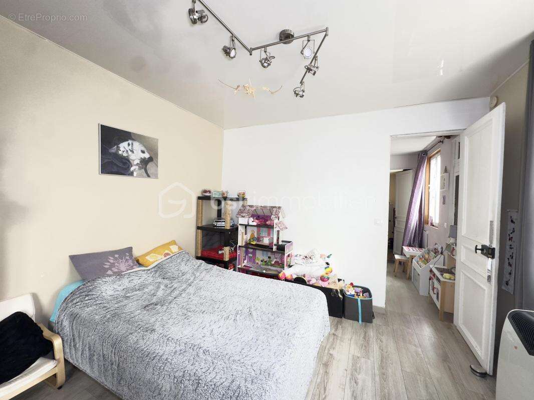 Maison à TREMBLAY-EN-FRANCE