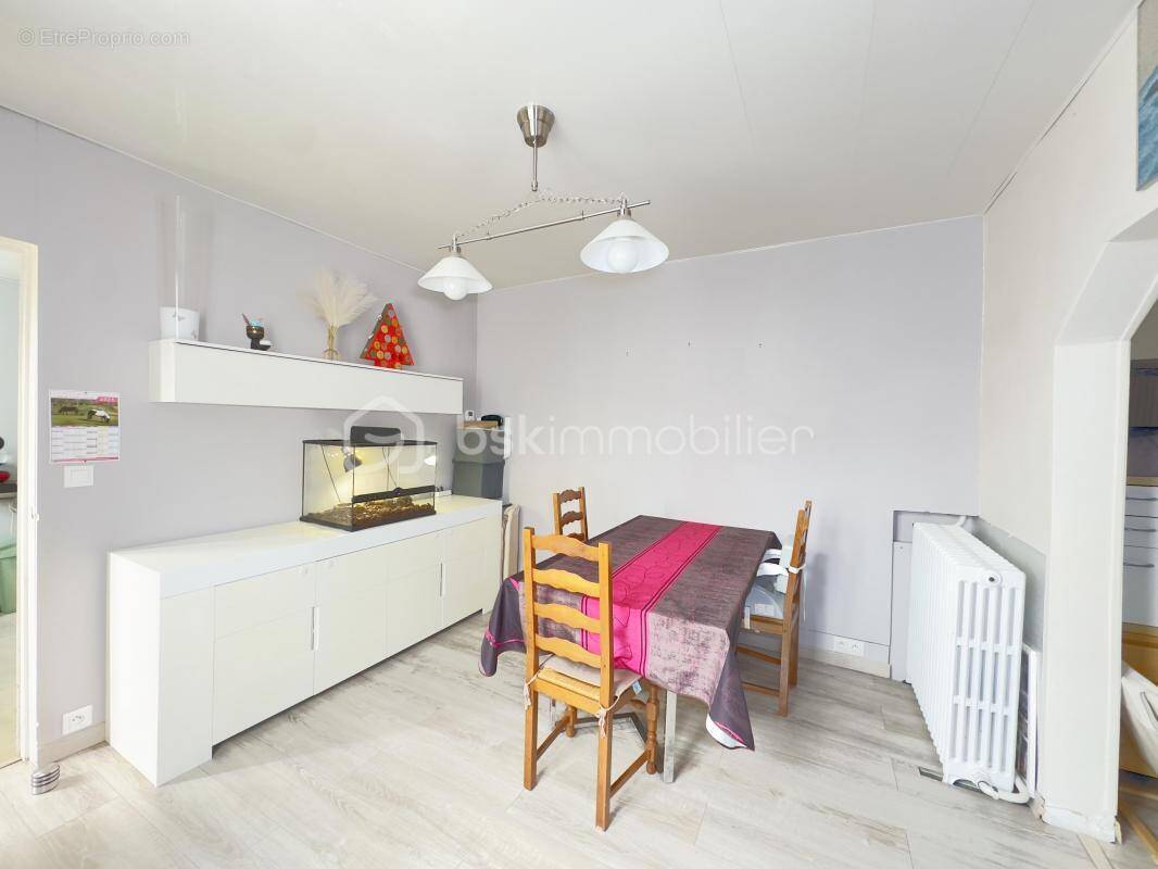 Maison à TREMBLAY-EN-FRANCE