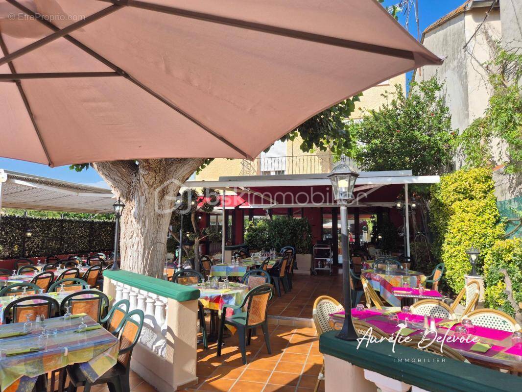 Commerce à VALRAS-PLAGE