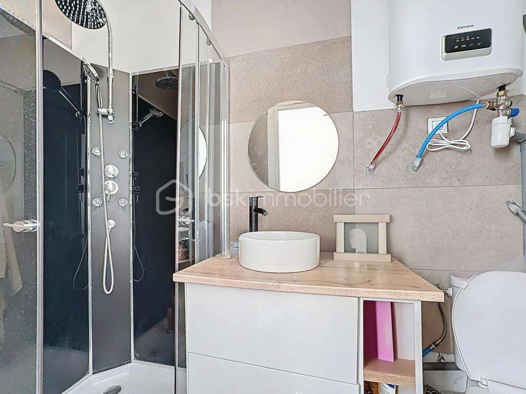 Appartement à VIZILLE