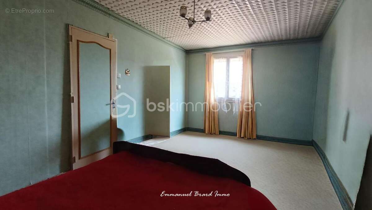 Maison à JAUNAY-CLAN