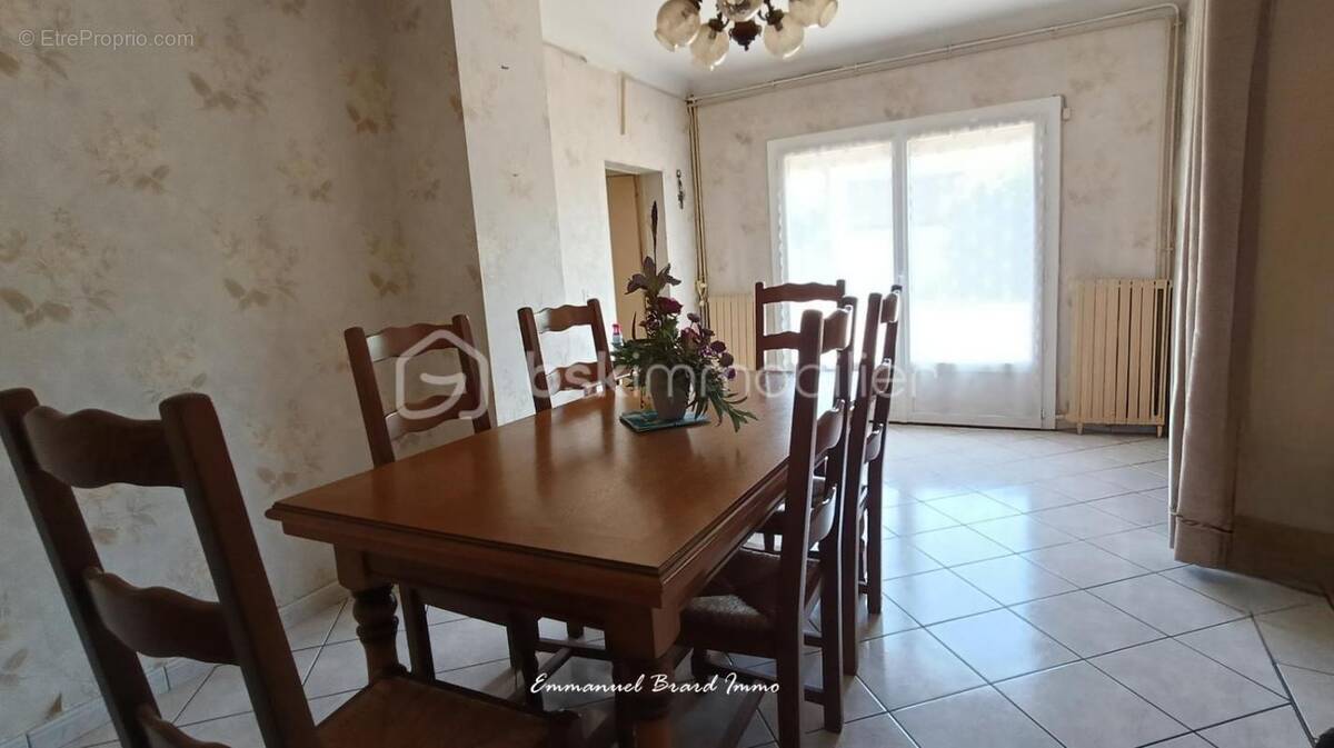 Maison à JAUNAY-CLAN