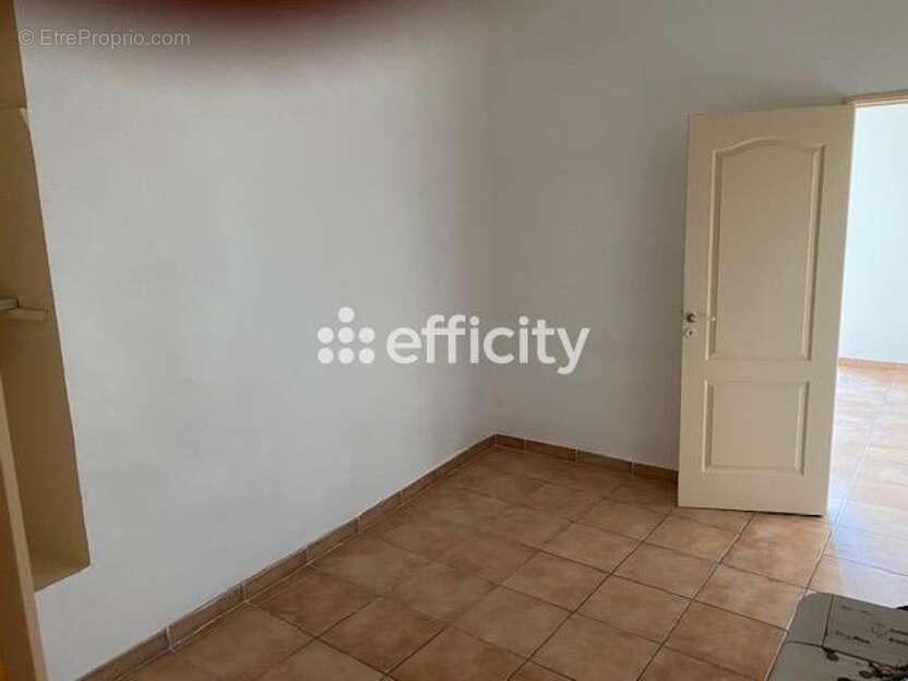 Maison à MARSEILLE-10E