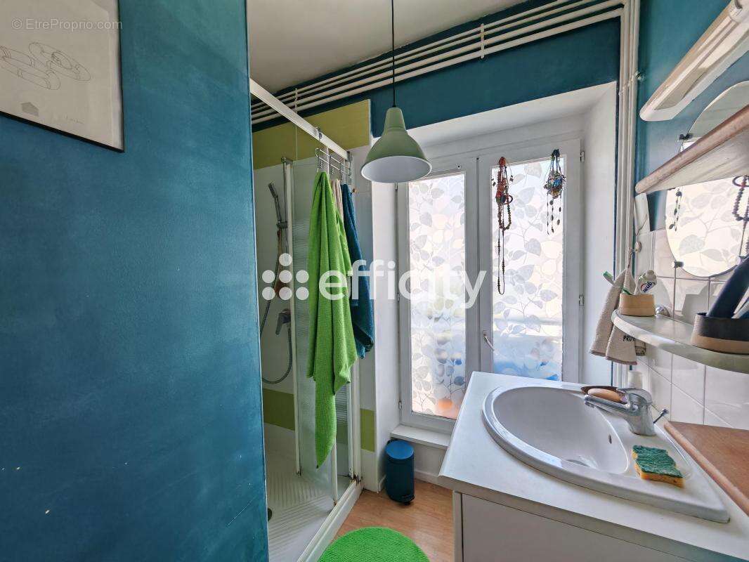 Appartement à MOIRANS