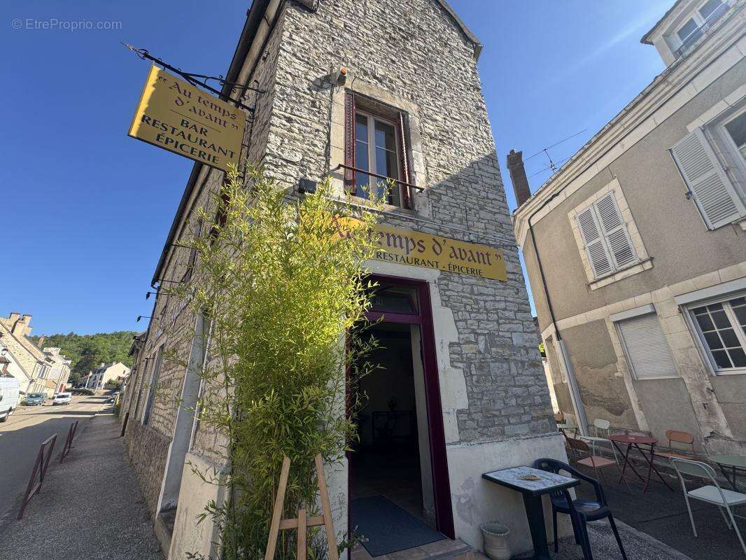 Commerce à VERMENTON