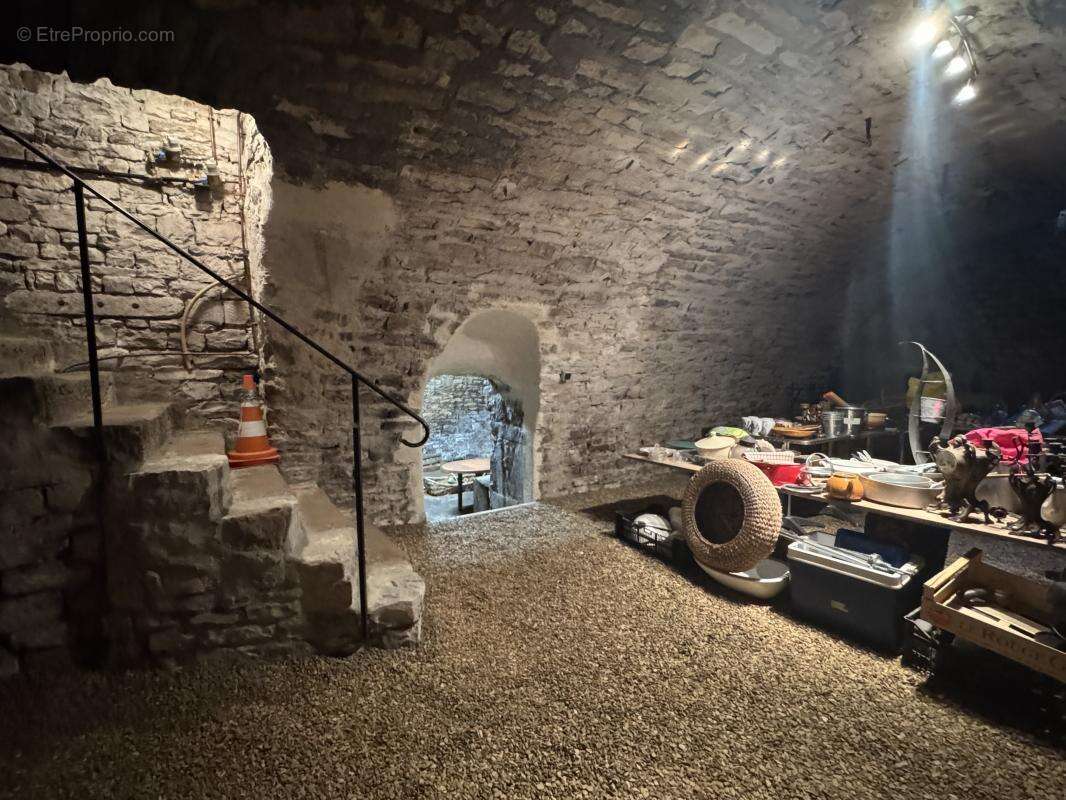 Commerce à VERMENTON