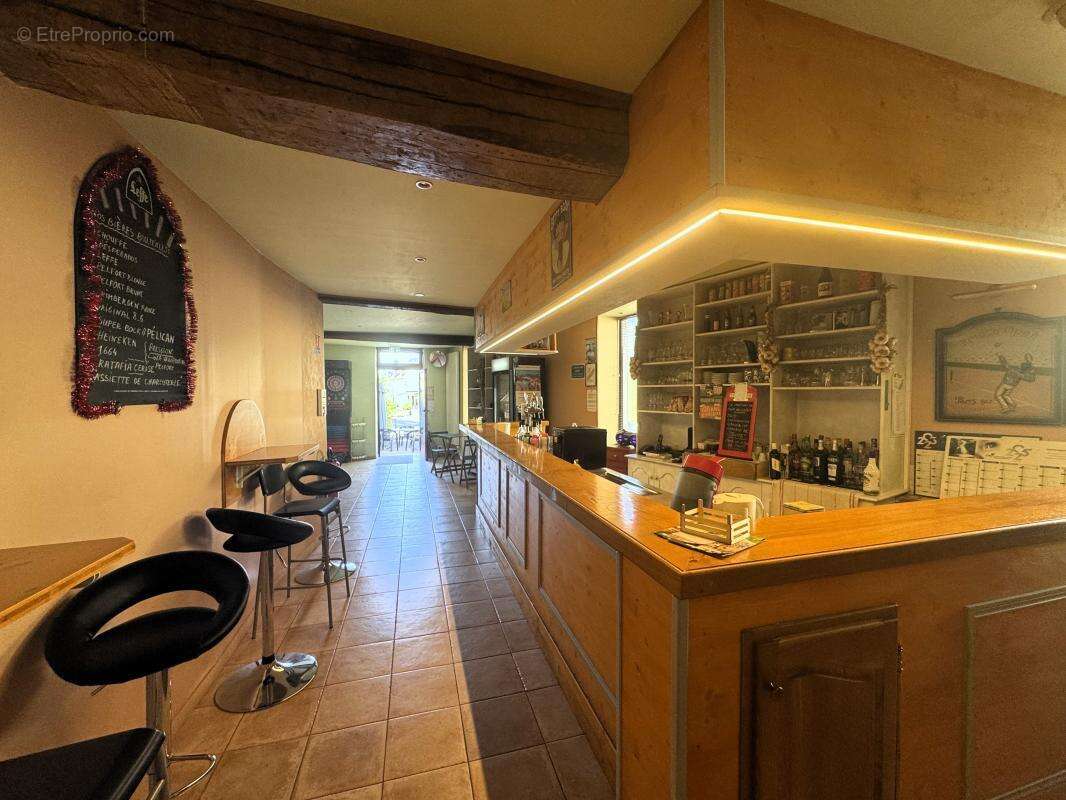 Commerce à VERMENTON