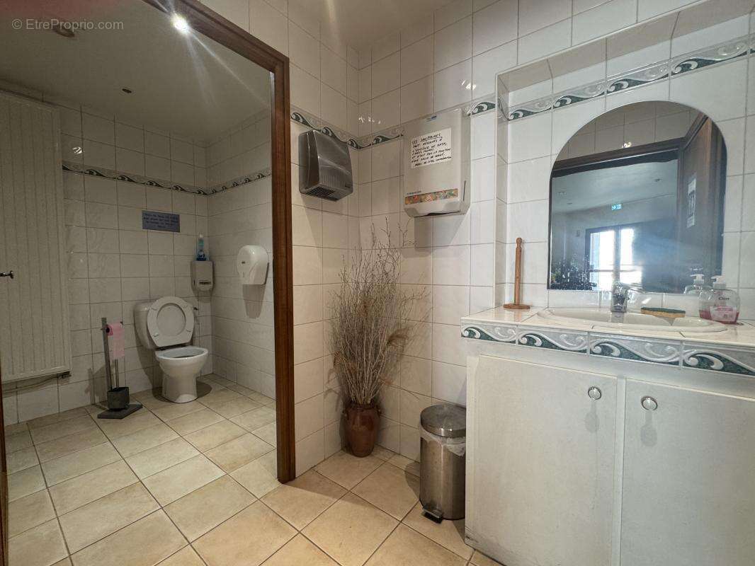 Commerce à VERMENTON