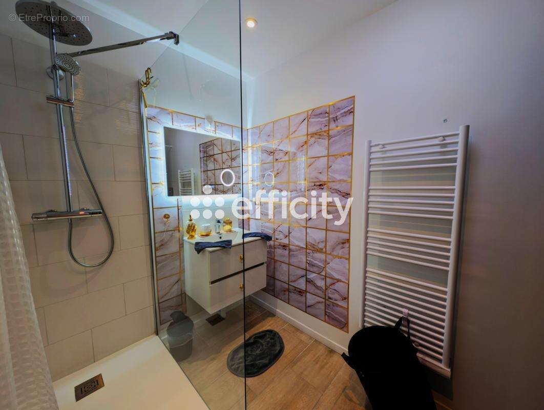 Maison à BACQUEVILLE-EN-CAUX