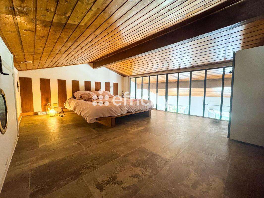 Appartement à CARCANS