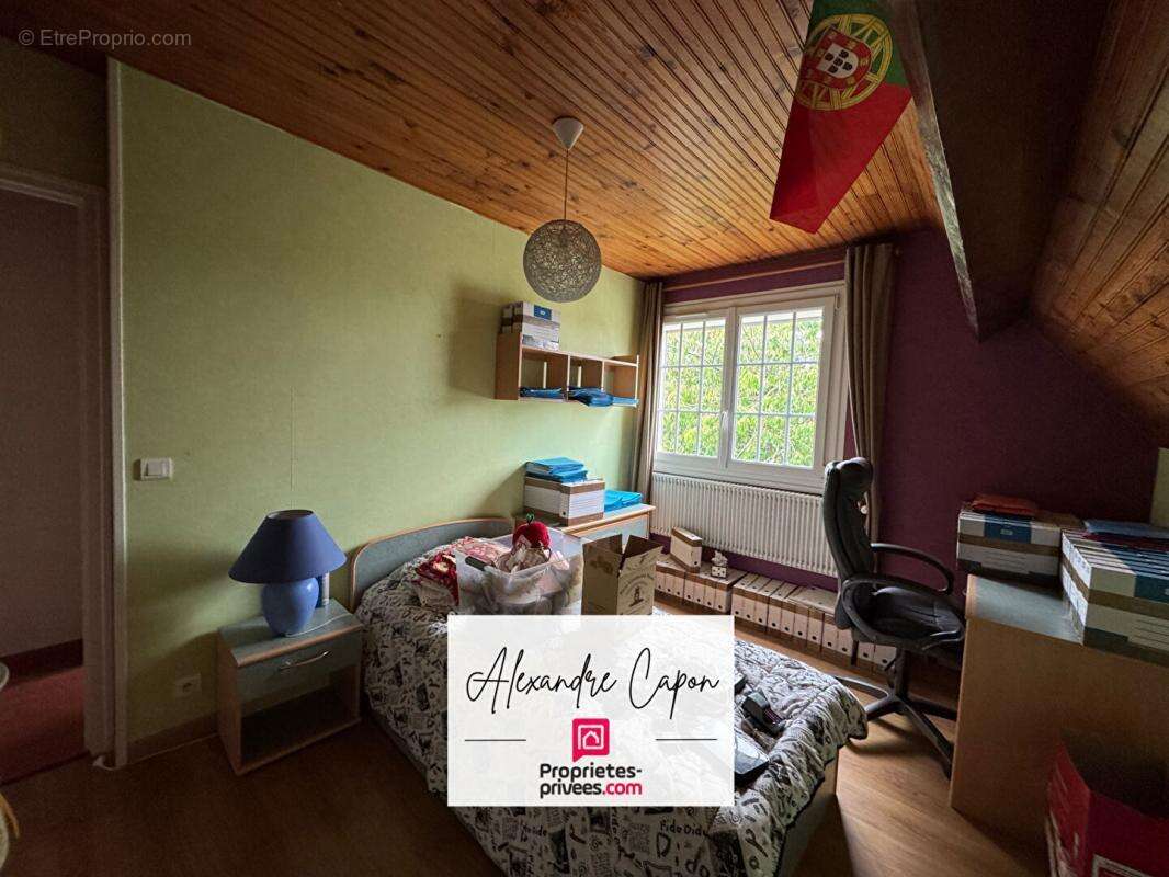 Maison à SAINT-OUEN-DE-THOUBERVILLE