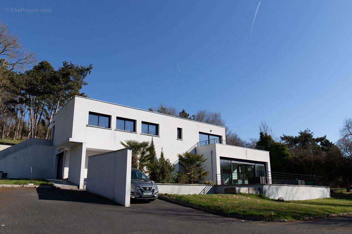 Maison à BRUEIL-EN-VEXIN