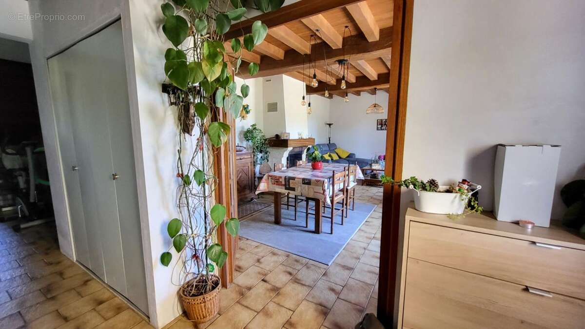 Maison à SAINT-LAURENT-DES-HOMMES