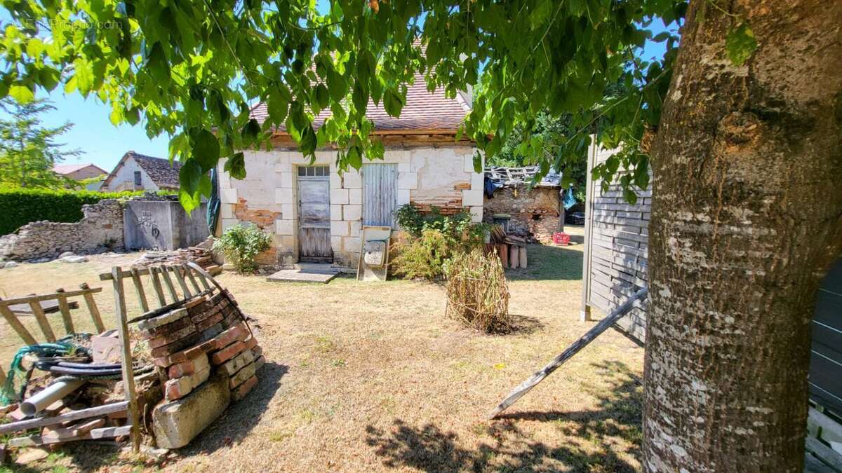 Maison à SAINT-LAURENT-DES-HOMMES