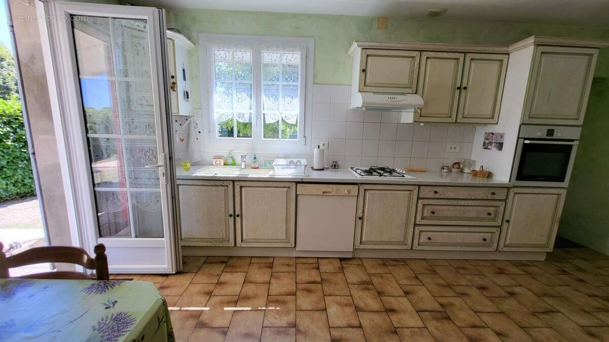 Maison à SAINT-LAURENT-DES-HOMMES