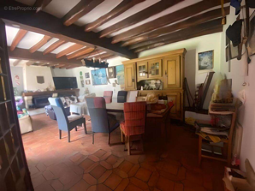 Maison à FONTAINE-LE-BOURG