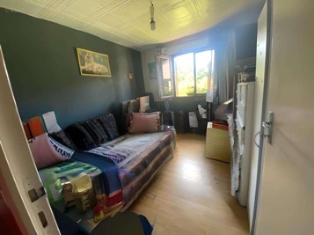 Maison à FONTAINE-LE-BOURG