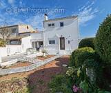 Maison à BOURCEFRANC-LE-CHAPUS