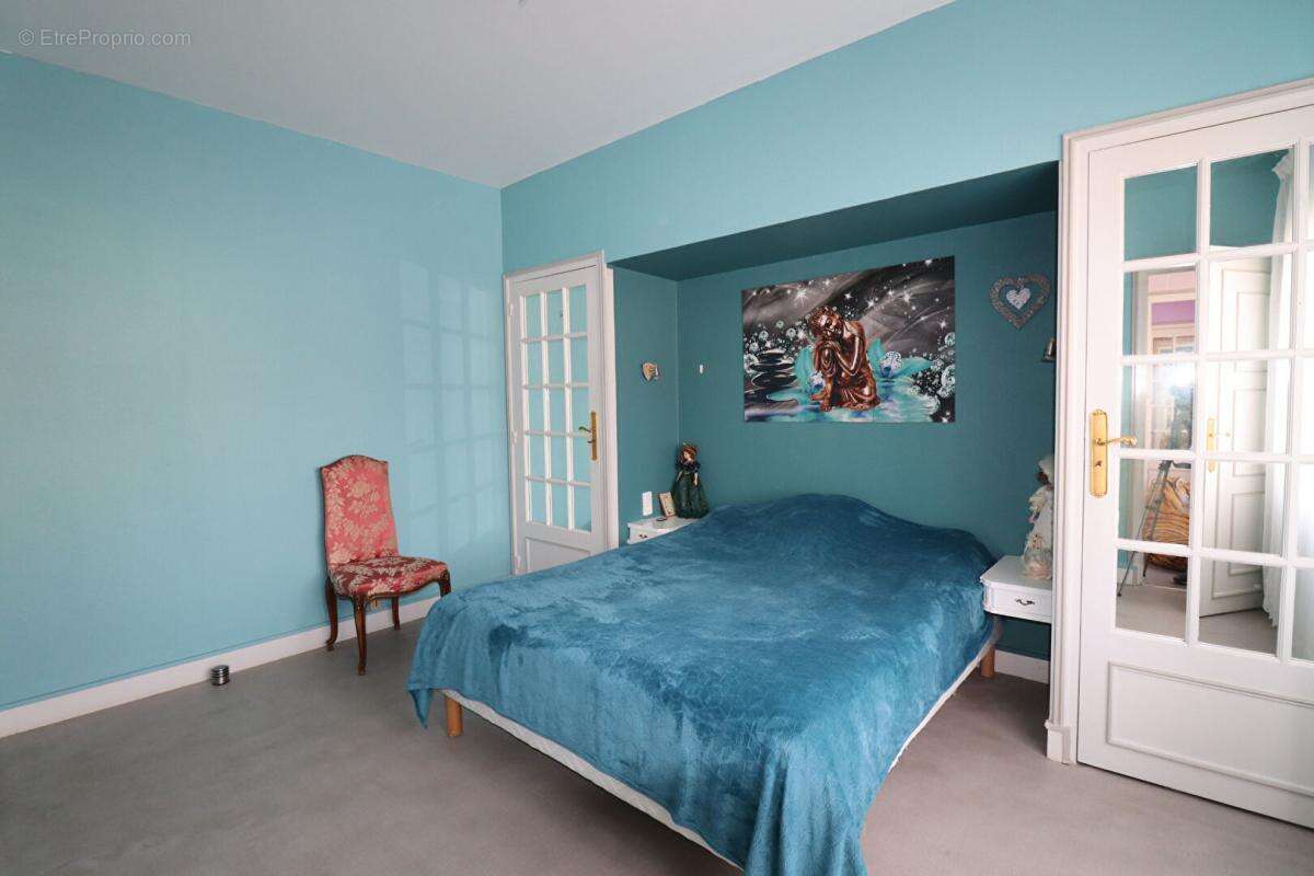 Maison à VOLLORE-MONTAGNE