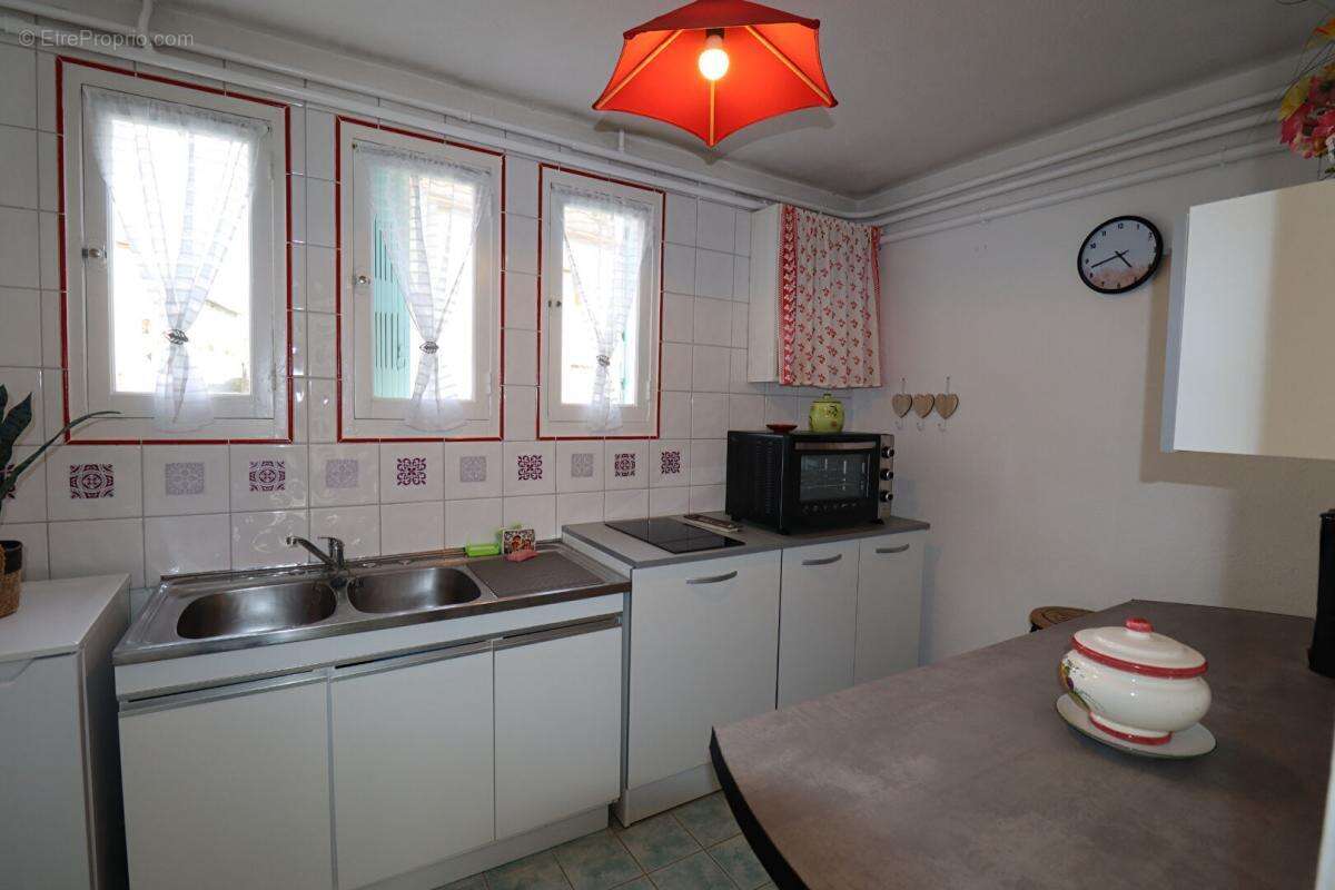 Maison à VOLLORE-MONTAGNE