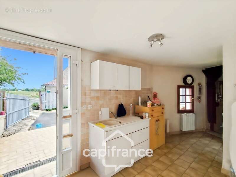 Maison à SAVIGNY-SUR-BRAYE